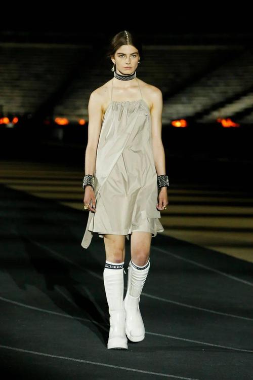 秀场christiandior2022度假系列