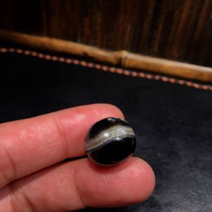 【几何】千年一线蓝沁带皮老药师玛瑙15mm 旁系天珠 黑白分明 437