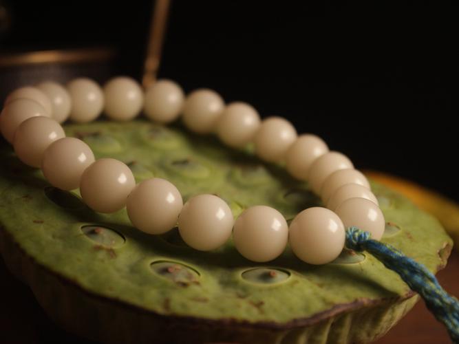 天然白玉菩提根手持个性菩提根顺白精工佛珠手串菩提档位珠挂链