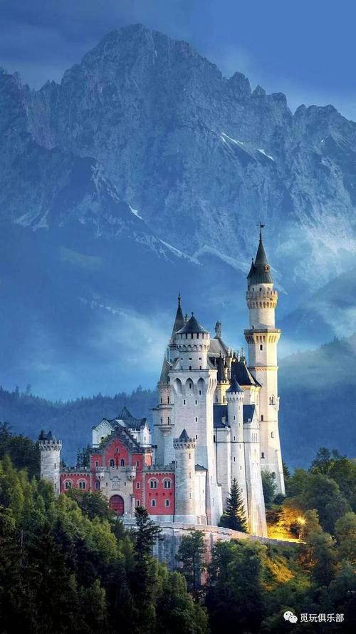 童话世界德国新天鹅城堡
