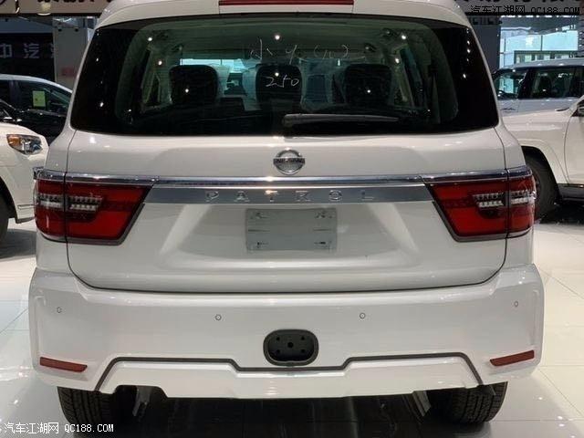 2020款中东版日产尼桑途乐4.0国六现车