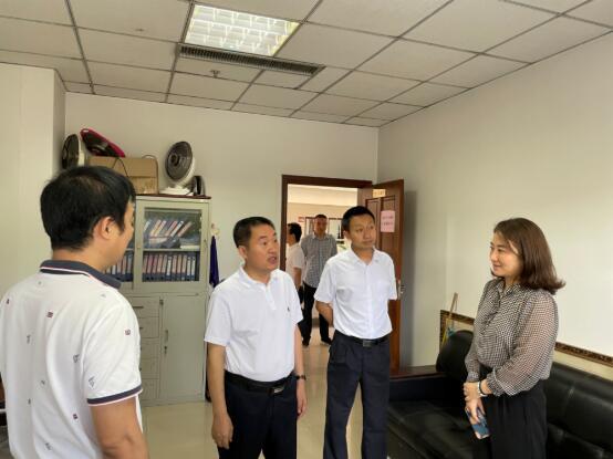 王善平调研市财税金融系统并召开座谈会