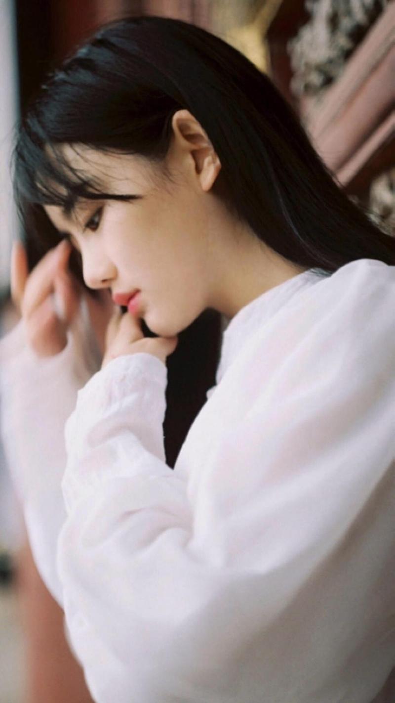 侧脸忧伤女生意境唯美写真