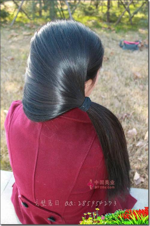 中国美业 长发 剪发 >> 正文      挺漂亮一姑娘,比我小两岁,头发不算