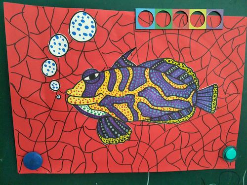 创意美术-《草间弥生》