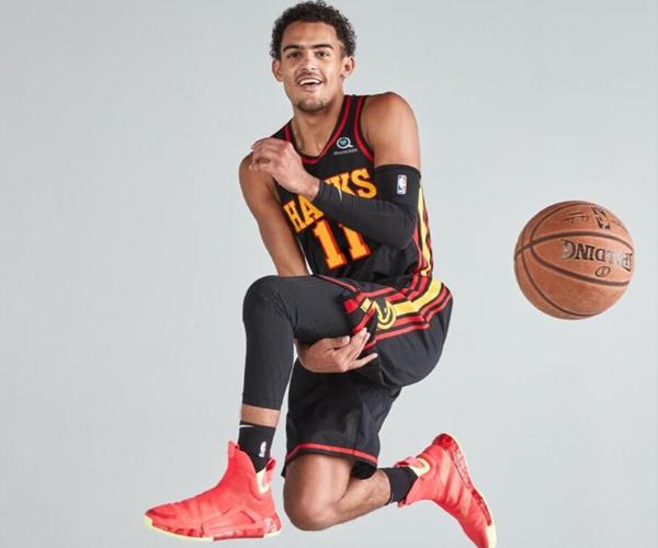 老鹰公布3款新球衣,特雷杨上身展示