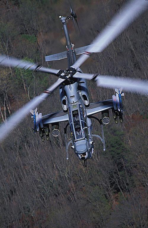 ah-1"眼镜蛇"系列武装直升机