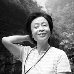 最新协作智愿者:安可 有着台湾文坛"怪杰"之喻的李昂,在雨后春笋般