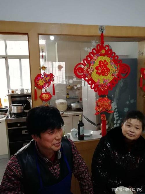 南京霞哥叫什么