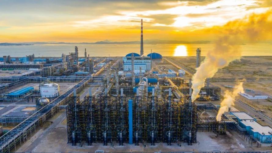 " 目前,古雷石化已与园区内的奇美化工,中怡化工等十余家台资企业建立