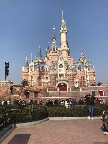 小七爱旅游-上海迪士尼篇