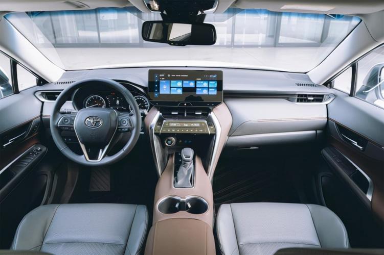 试驾一汽丰田凌放比荣放贵4w值不值