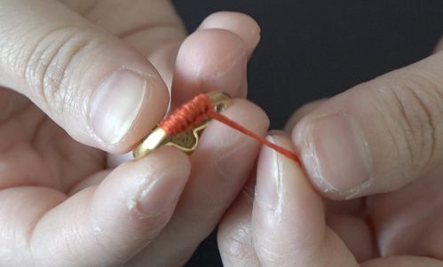 03:36  来源:好看视频-手工编绳教程:教你用红绳编一款漂亮的戒指