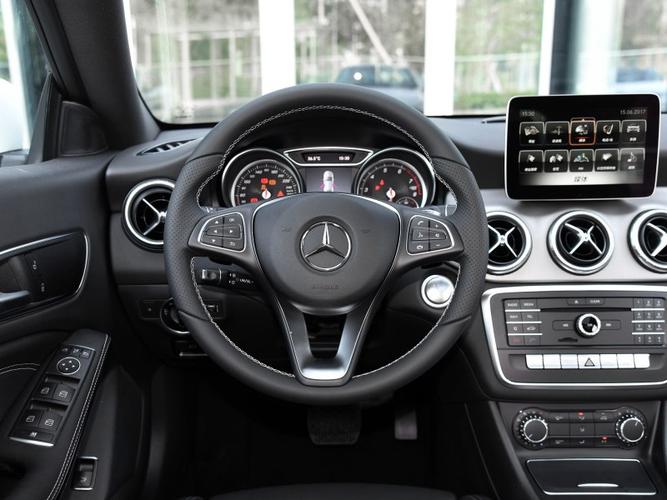 【图解图片_重庆永达南星奔驰奔驰cla图片】-汽车之家