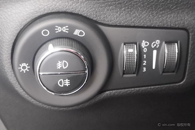 jeep 指南者 2017款 1.4t 自动 200t家享版前驱