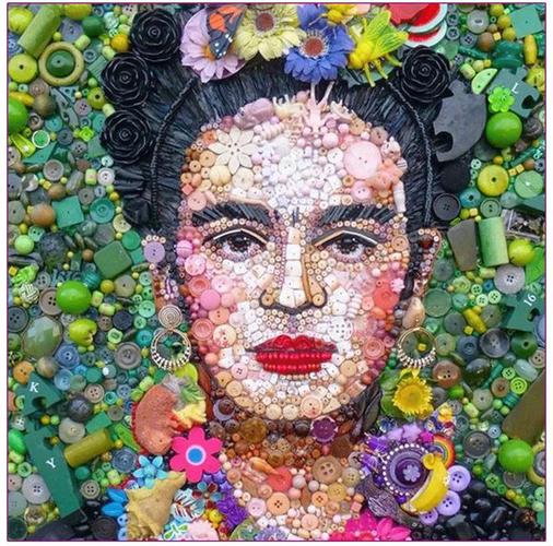 有的用到了各种综合材料的拼贴