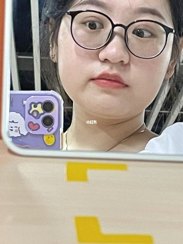 12的前置摄像头拍出来的我的脸真的 ..