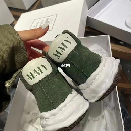 mmy9393 溶解鞋_海港城 攻略_穿搭_女士穿搭_潮流_好物推荐_球鞋