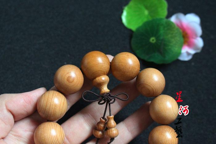 红豆杉佛珠手串 20 18 15手工磨小孔 热销木质佛珠手链手串直销