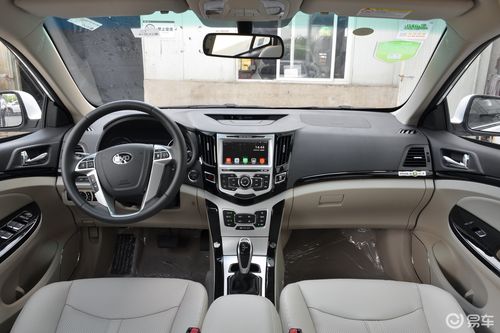 【比亚迪e52018款450 智联尊享版内饰全景正拍汽车图片-汽车图片大全