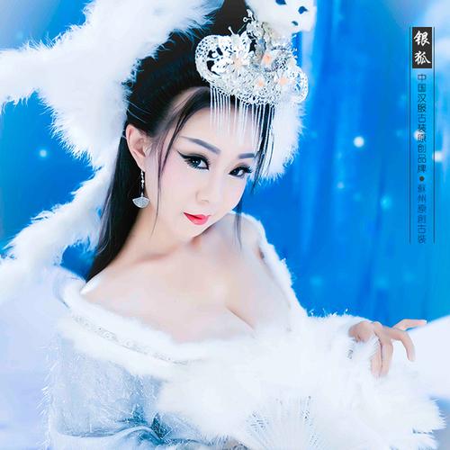 影楼写真拍摄古装服装女白色姓感妖媚白狐狐妖狐仙服银狐露腿古装