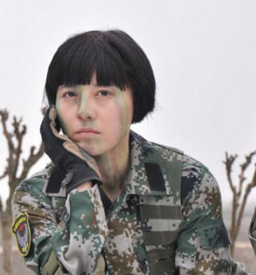 火凤凰曲比阿卓剧照和个人资料 曲比阿卓谁演的