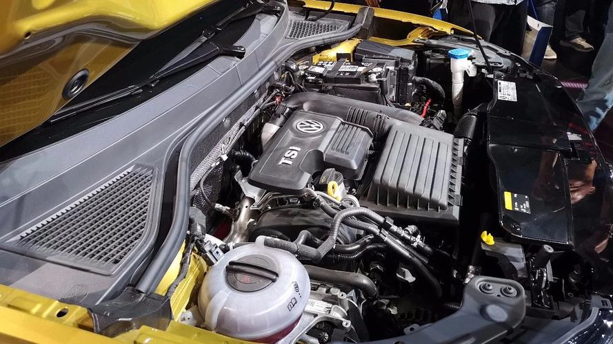 t-roc定名"探歌"!一汽-大众首款suv亮相