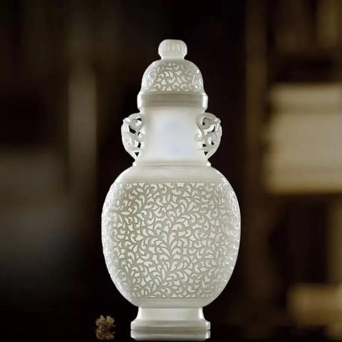 "削减"的艺术——玉雕镂空工艺