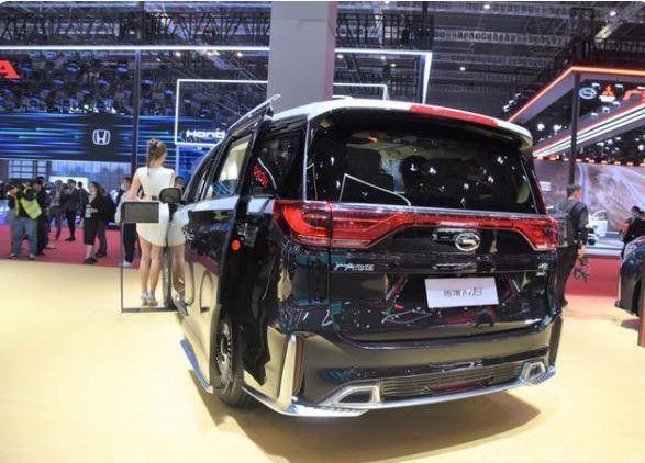 全新广汽传祺m8实拍