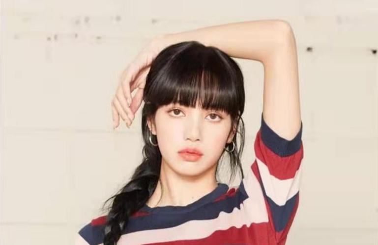 lisa被特殊对待,同样是外国籍导师,《创造营2021》导师却亲临现场!