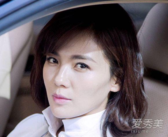 刘涛杨幂示范干练职场发型 学一个美一个!