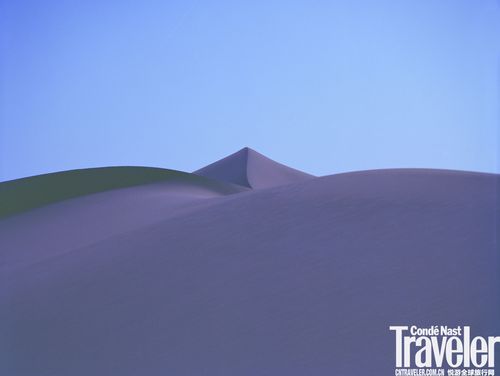 摄影师luca tombolini旅行摩洛哥拍摄了一组当地的沙漠照,这片神奇的