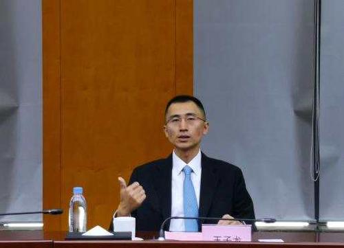 新华联集团与中金公司签订合作协议