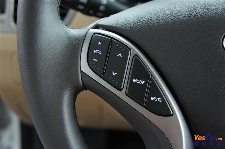 现代 北京现代 朗动 2012款 朗动 车型内饰