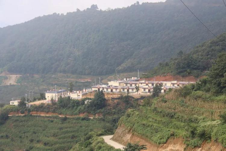 您的位置>首页>新平县建兴乡人民政府>建兴工作>1080_720