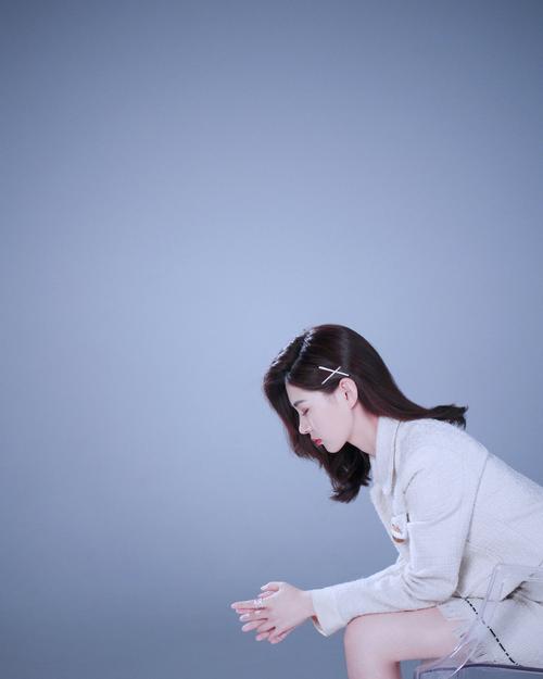 抖音红人阿悠悠新歌念旧火爆来袭