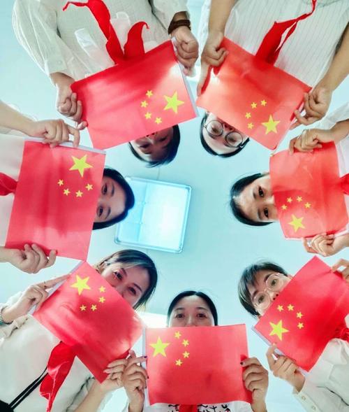 拥抱祖国庆国庆——安阳市文明大道小学国庆主题系列活动