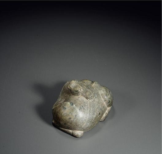 解读唐代贵族雅玩——豹斑石