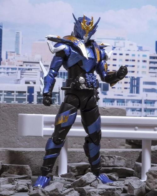 假面骑士克罗兹