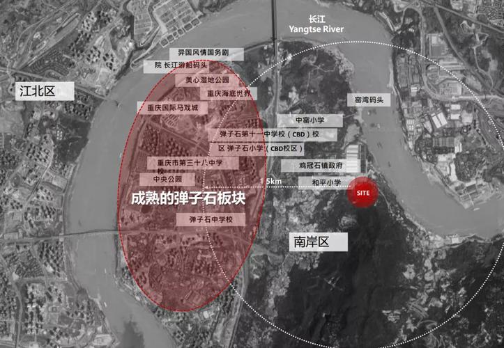 01最近,弹子石半岛又有新动作:10月12日,重庆市规划和自然资源局发布