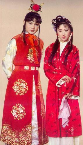 原创红学又一大发现贾宝玉出家后还俗了遇见妙玉后二人结为夫妻