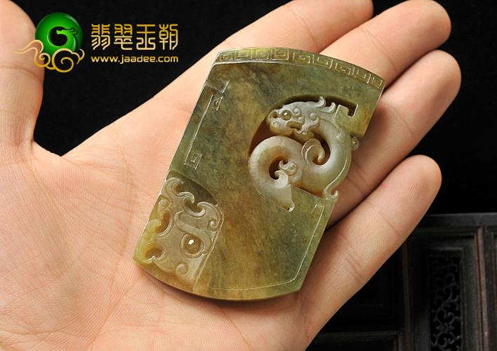 糯冰种青褐色缅甸翡翠a货仿古龙牌挂件