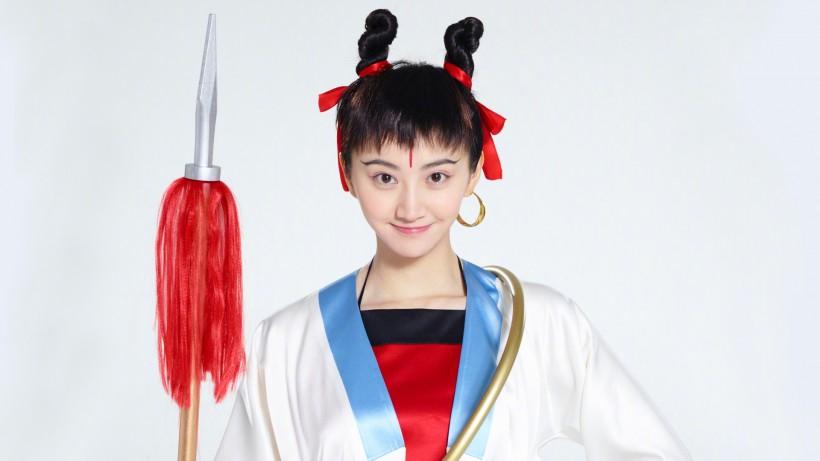 美女明星景甜哪吒造型桌面壁纸 - 第1张