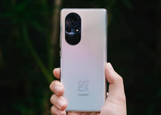 网易首页>网易号>正文申请入驻> 相对于华为高端两大旗舰系列产品华为