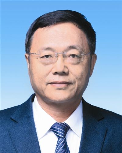  p>张志强,男,满族,1960年1月出生,内蒙古奈曼旗人,大学学历,内蒙古