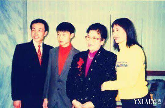 一代笑醒赵丽蓉儿子 活出了一个坚强又伟大的母亲形象