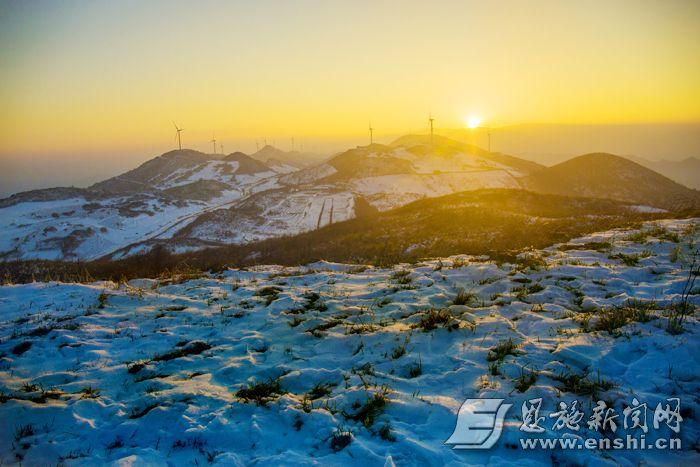 恩施利川反弹琵琶引爆冰雪经济 10万游客涌上齐岳山