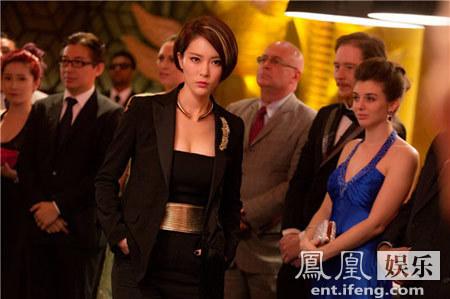 刘嘉玲# #刘德华# 《澳门风云3》春节热映 最炫晶女郎胡然pk赌神