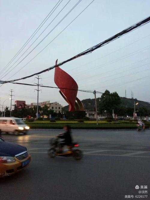 林州标志性建筑红旗渠广场