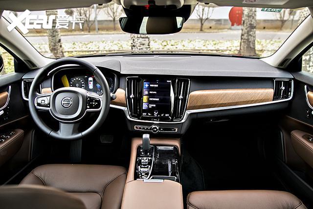 沃尔沃2020款s90 t8:插电混动让驾驶更安逸